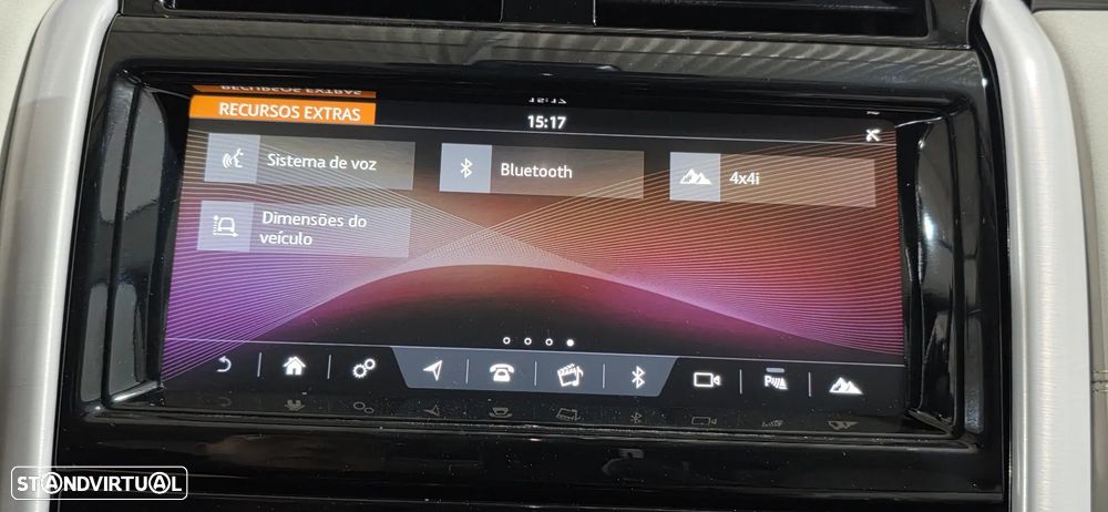 Land Rover Discovery 2.0 SD4 HSE Luxury Auto - 25