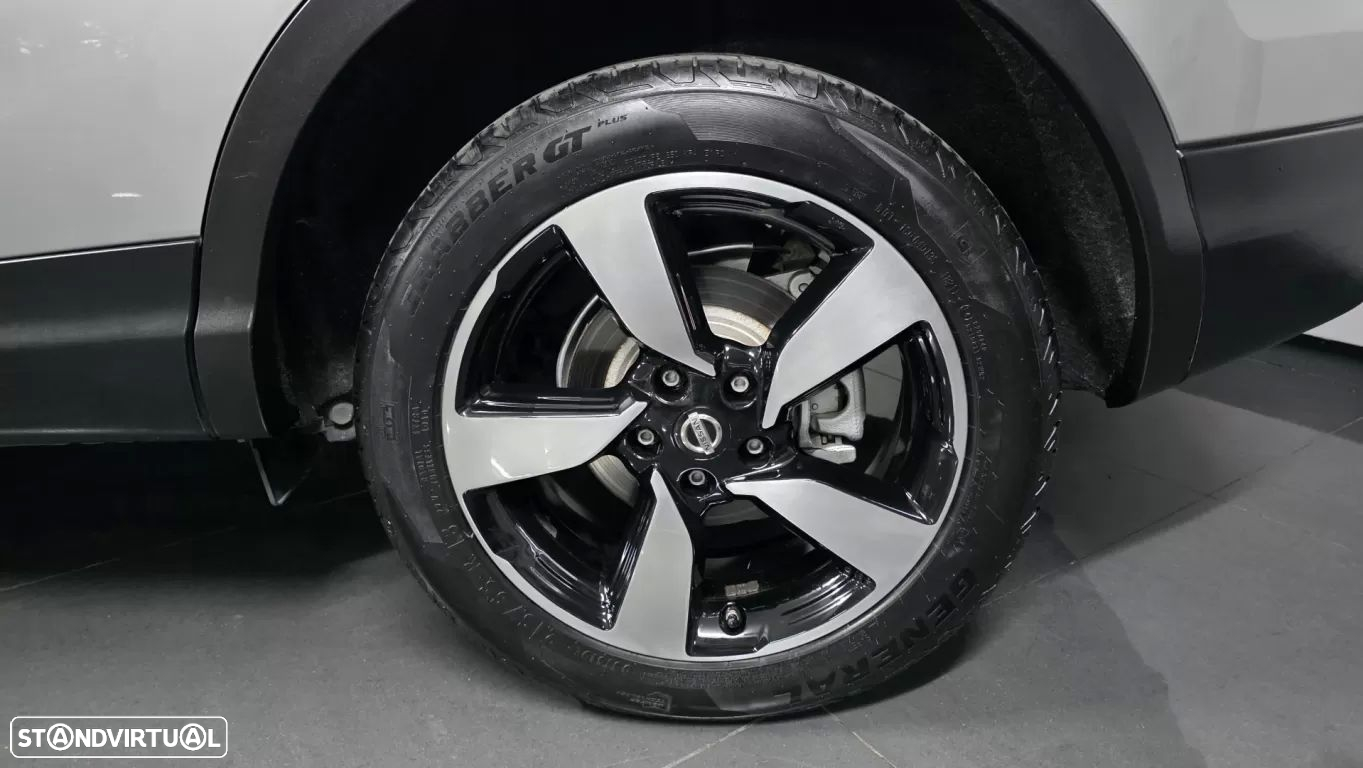 Nissan Qashqai 1.6 dCi N-Connecta 18 Xtronic - 23