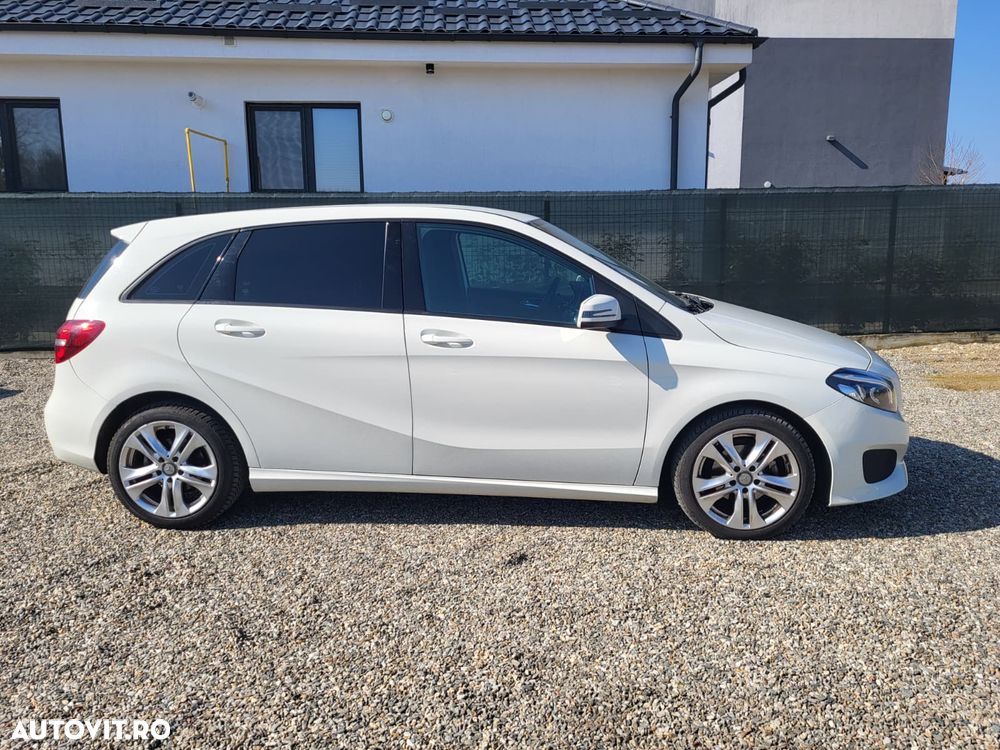 Mercedes-Benz B 180 - 5