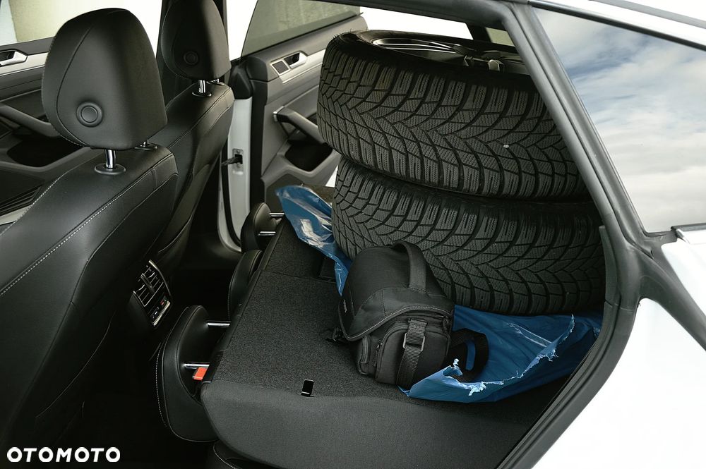 Volkswagen Arteon 2.0 TDI Bi-Turbo SCR 4Mot R-Line Edition DSG - 8