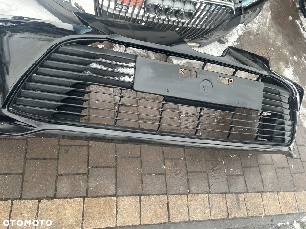 COROLLA E21 SEDAN ZDERZAK PELNY PRZOD 209 ORG. - 2