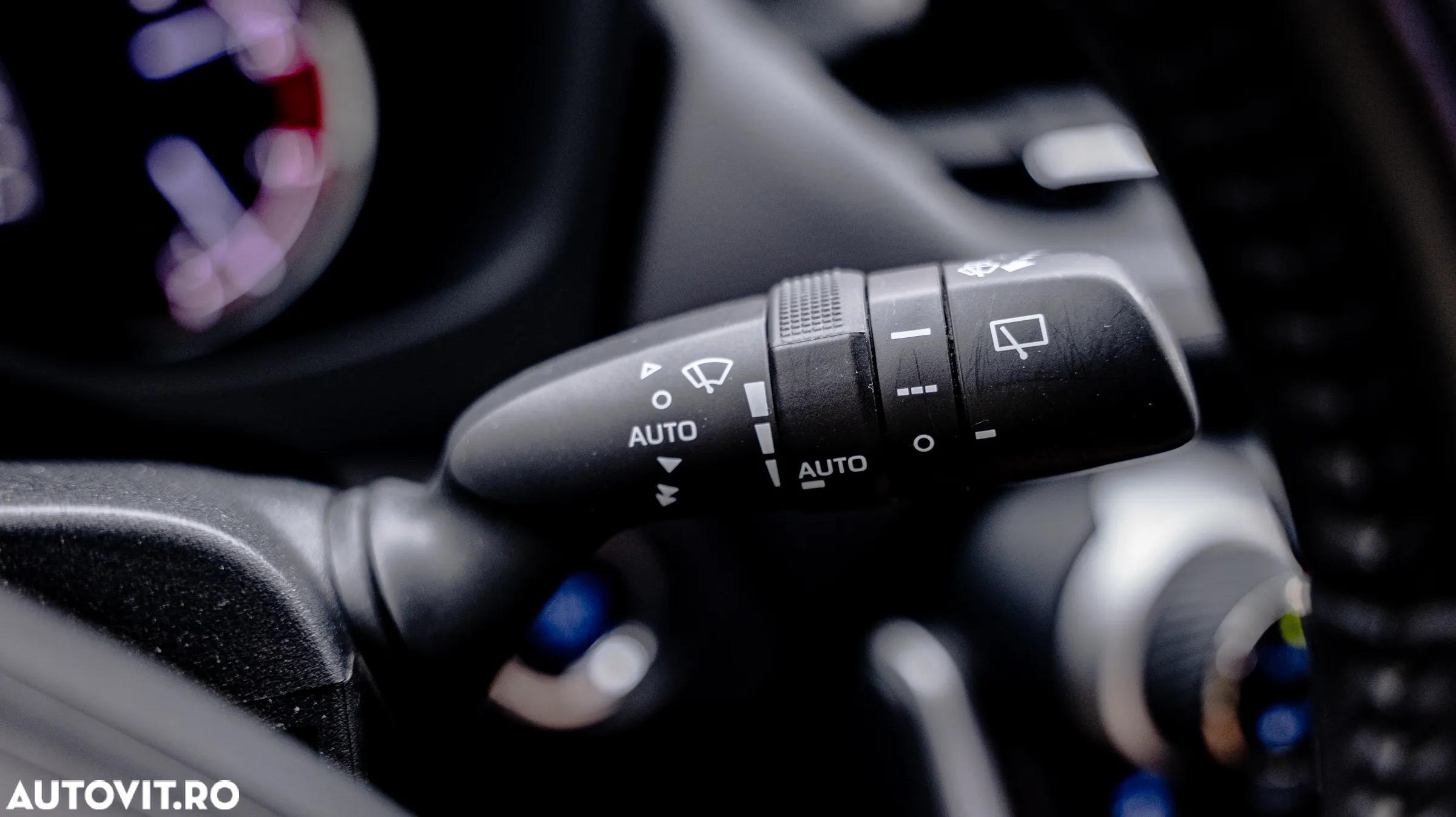 Toyota RAV4 2.0P CVT AWD Dynamic - 33