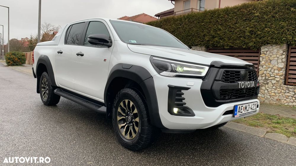 Toyota Hilux 2.8D 204CP 4x4 Double Cab AT GR Sport - 10