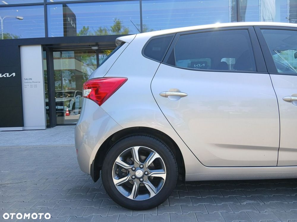 Hyundai ix20 - 11