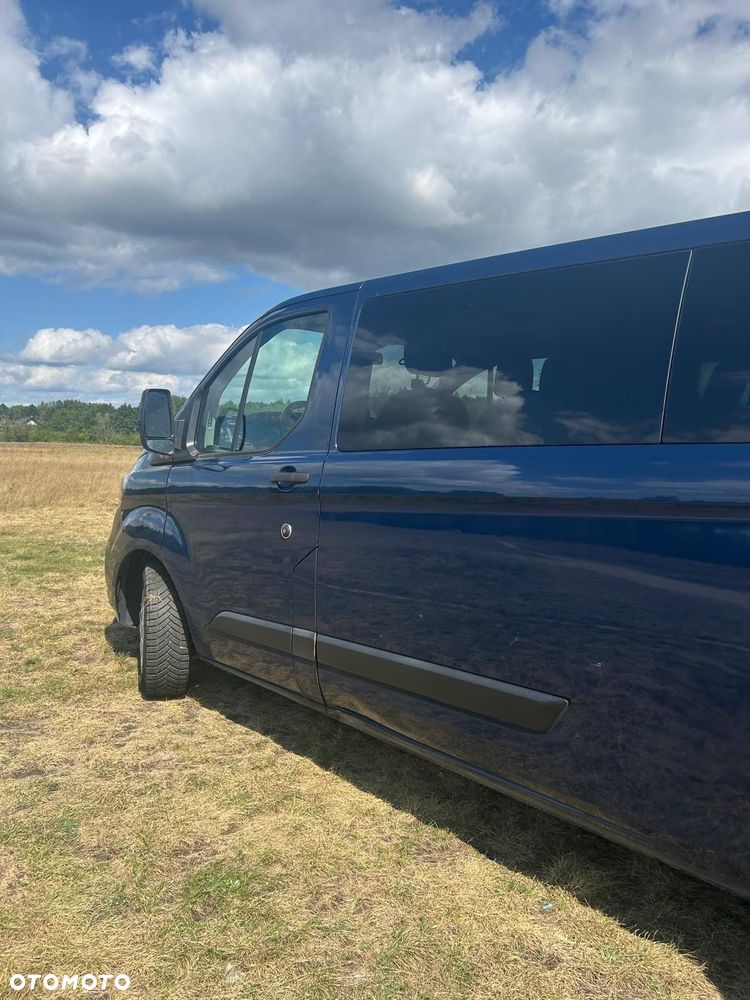 Ford TRANSIT CUSTOM - 4