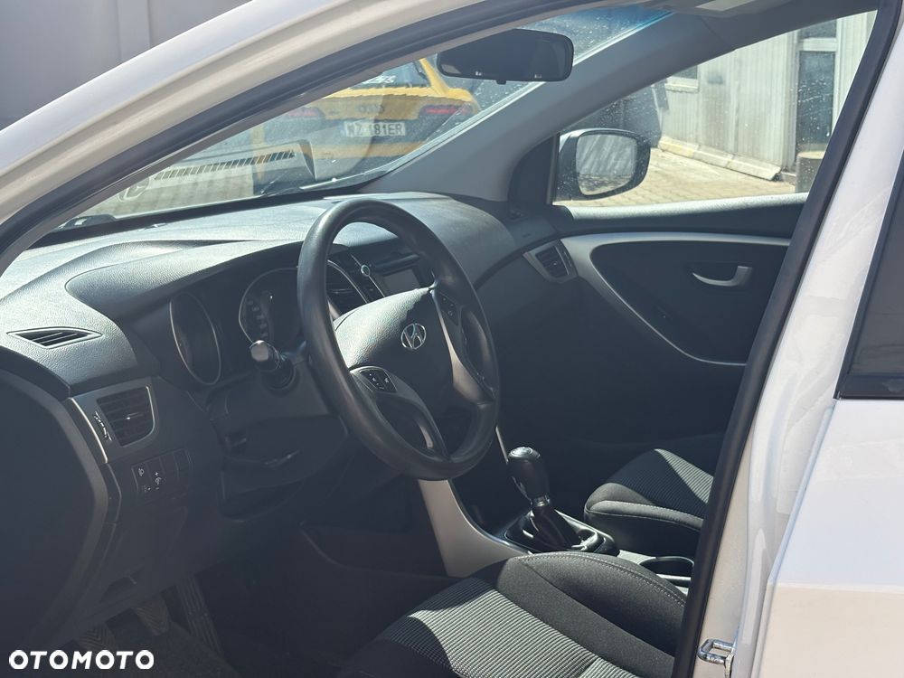 Hyundai i30 1.6 Premium - 7