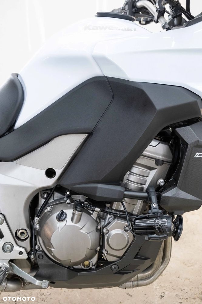 Kawasaki Versys 1000 - 12
