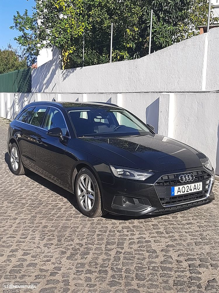 Audi A4 Avant 30 TDI S tronic - 1