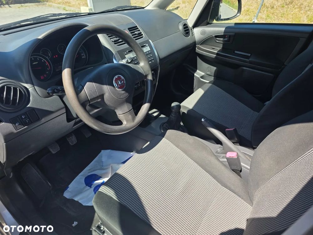 Fiat Sedici - 18