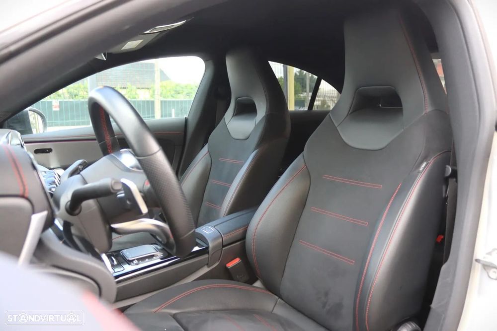 Mercedes-Benz CLA 250 e 8G-DCT AMG Line - 16
