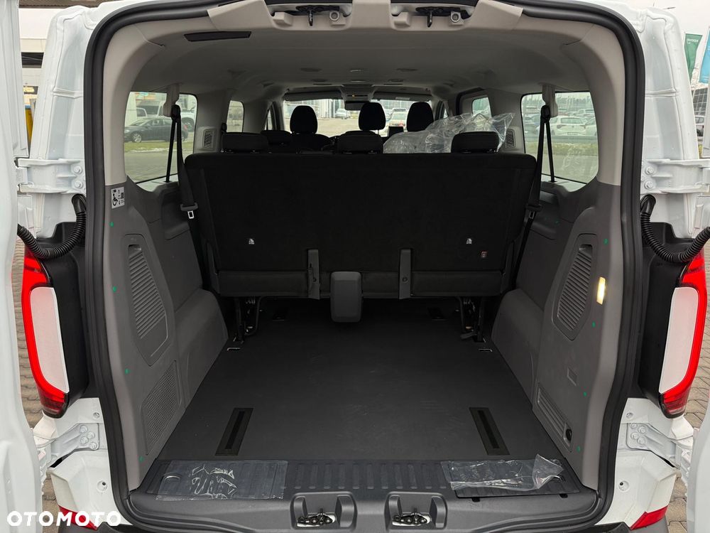 Volkswagen Caravelle 2.0 TDI L2 - 34