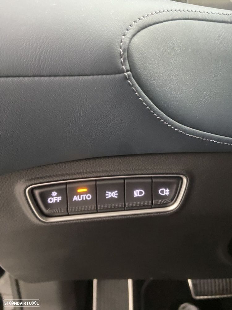 Voyah Free 107 kWh Luxury - 36