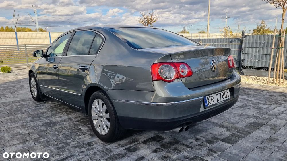Volkswagen Passat 2.0 TDI DPF Comfortline - 5