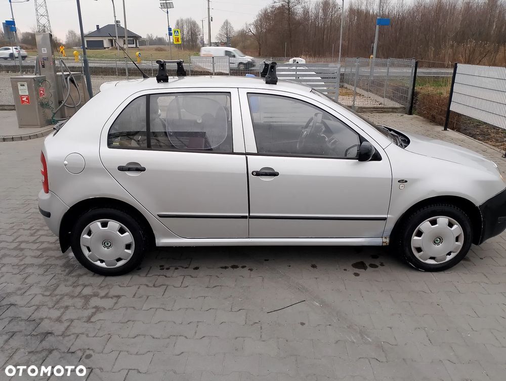 Skoda Fabia 1.4 16V Flash - 4