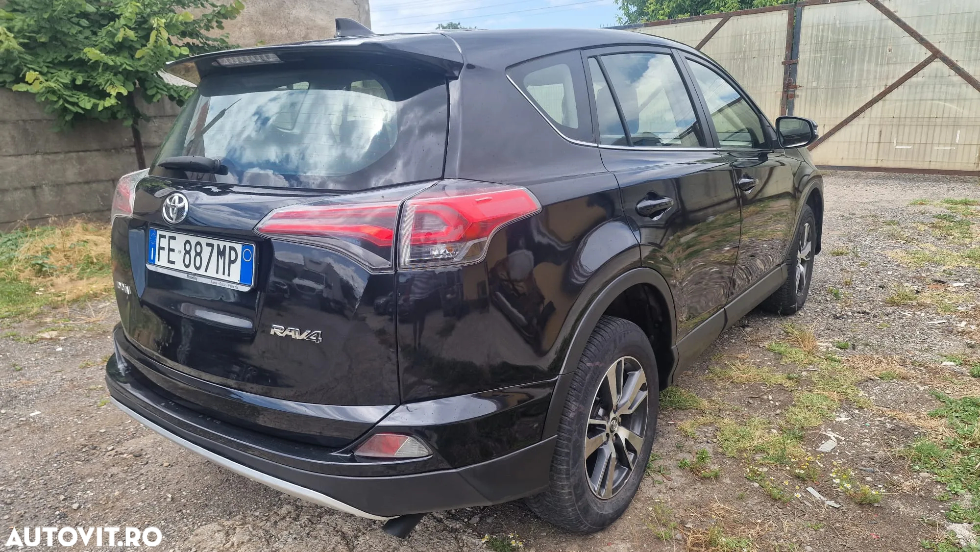 Toyota RAV4 2.0 D-4D 2WD Elegance - 4