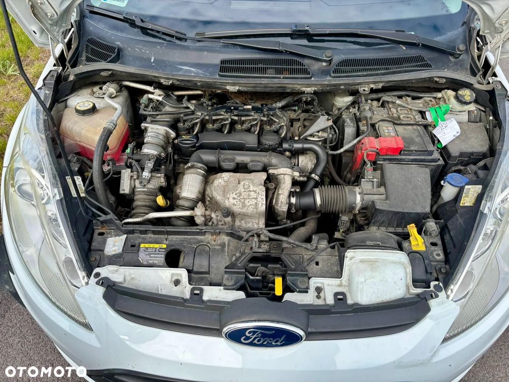 Ford Fiesta 1.6 TDCi Titanium - 8