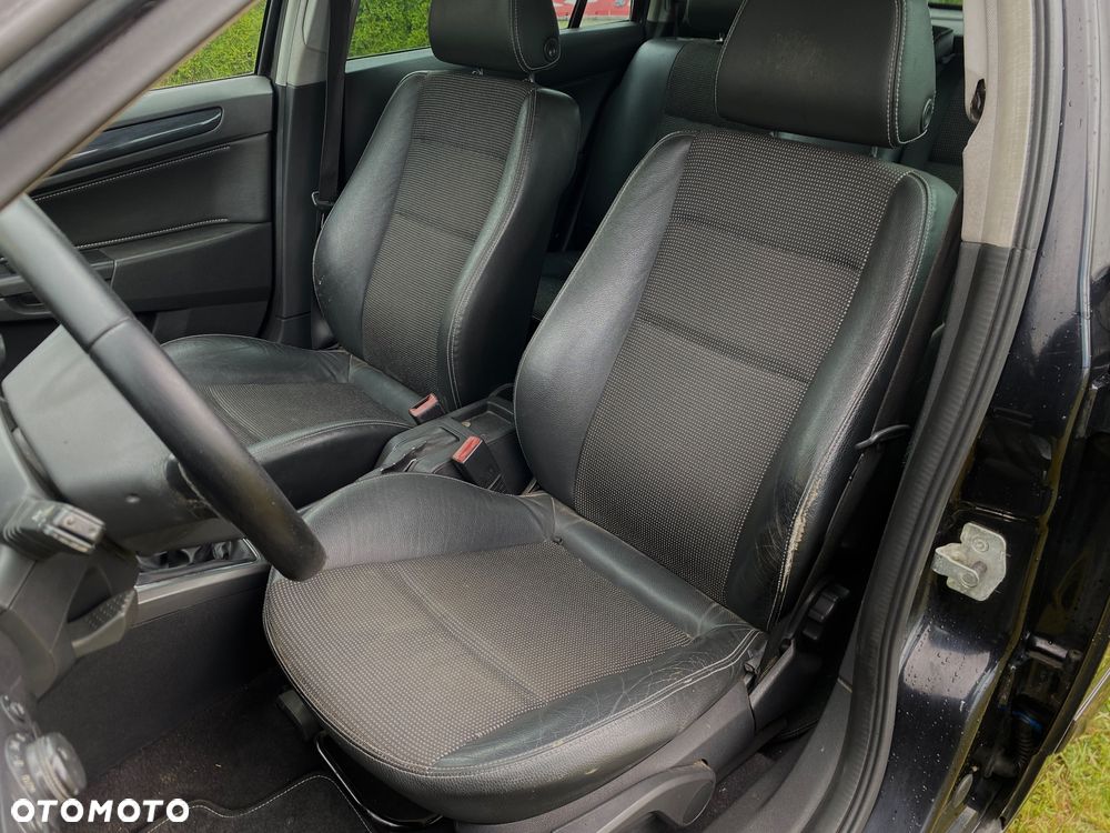Opel Astra 2.0 T Elegance - 9