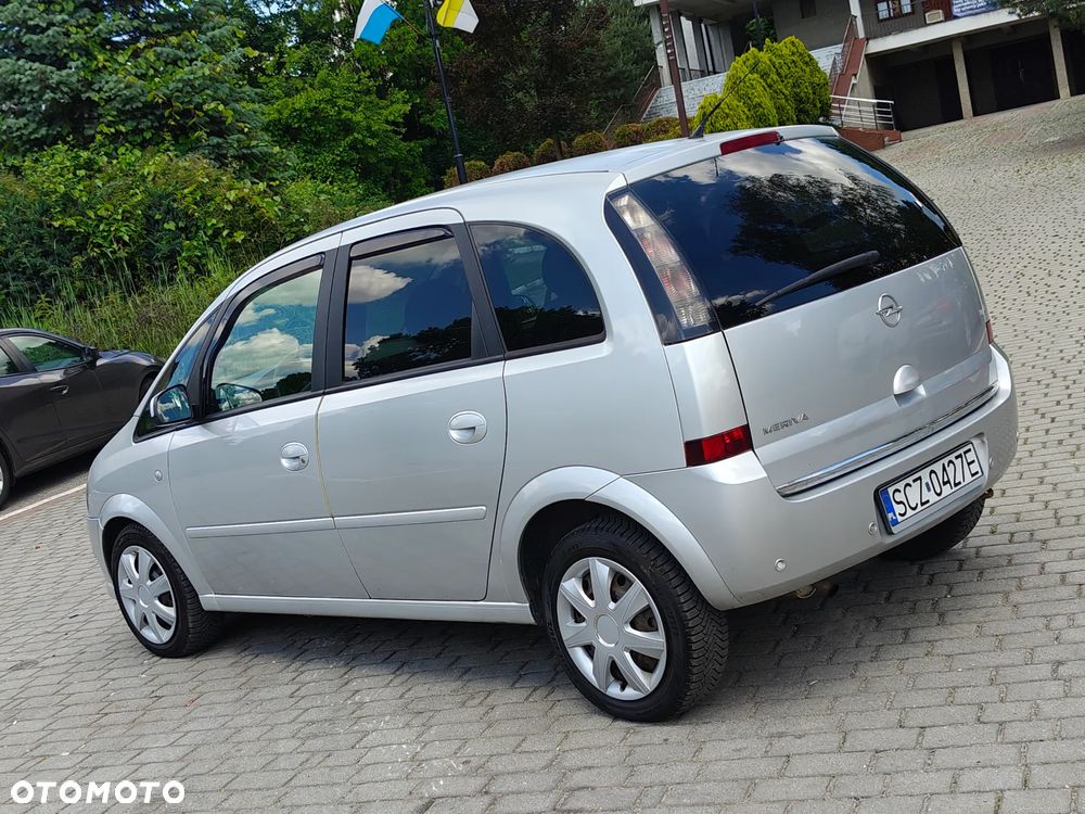 Opel Corsa 1.4 16V Edition mit TomTom GO - 13