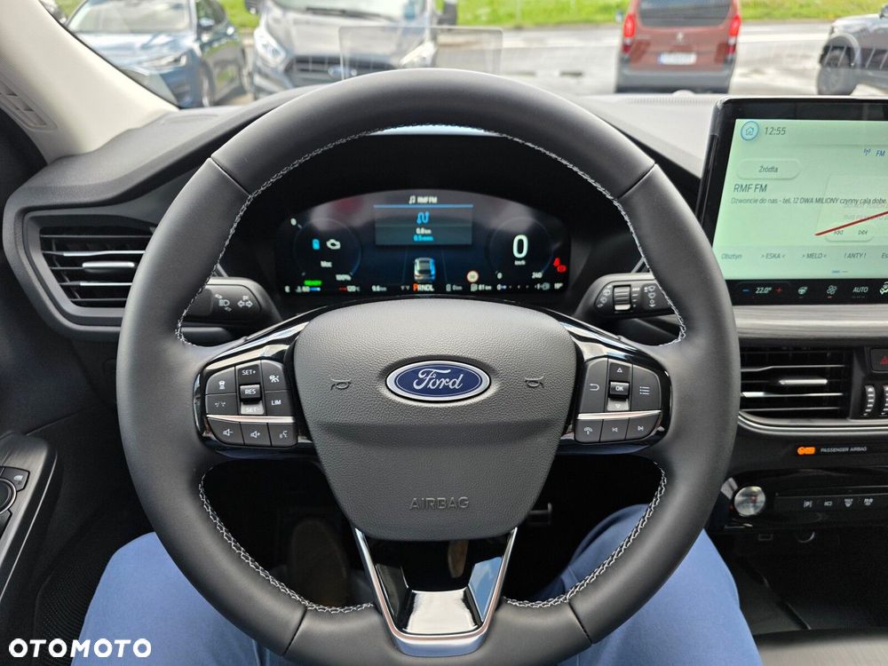 Ford Kuga - 18