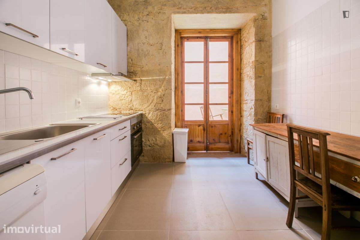 Quarto - localizado em Alcântara Lisbon - Grande imagem: 5/13