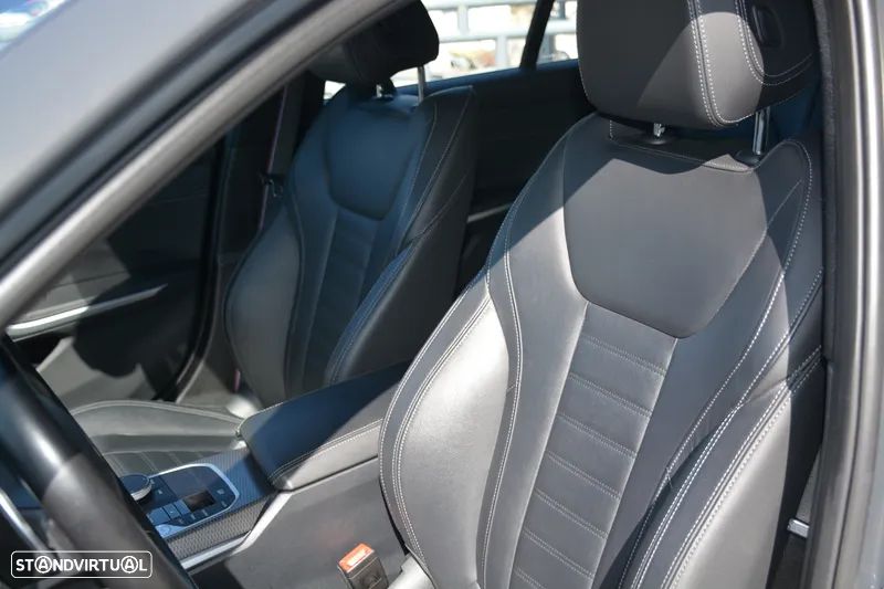 BMW 330 e Pack M Auto - 22