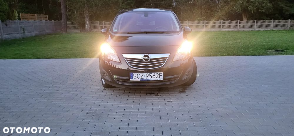 Opel Meriva 1.4 T Cosmo - 16