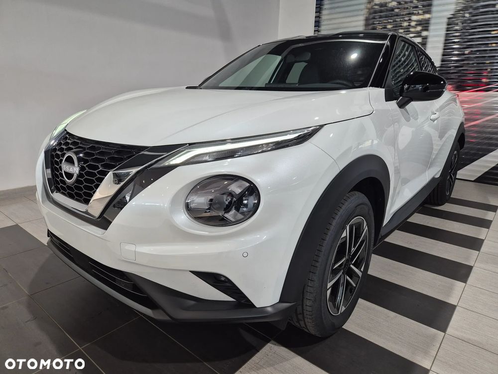 Nissan Juke 1.0 DIG-T N-Connecta DCT - 2