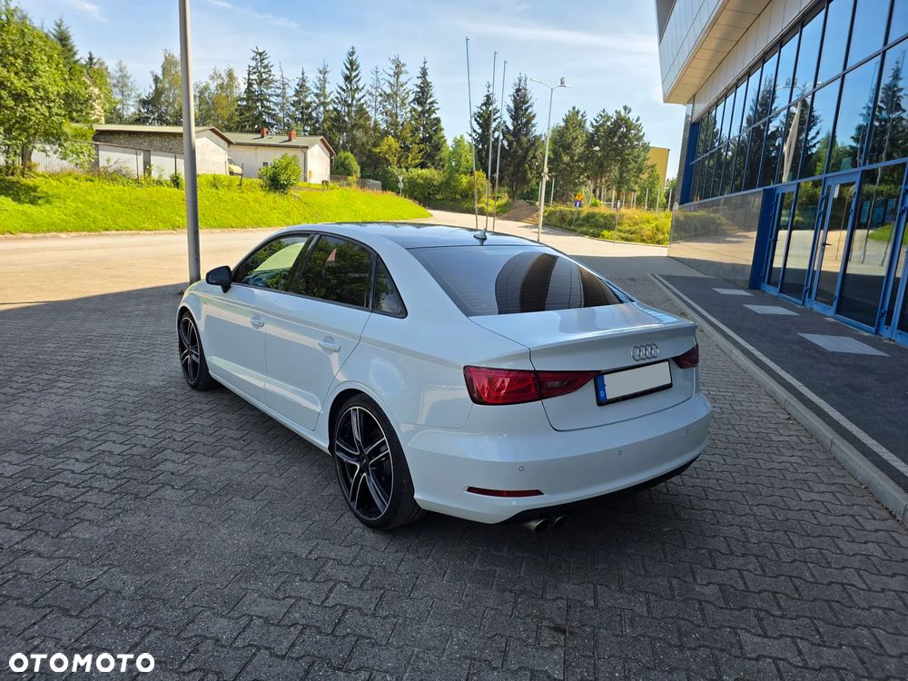 Audi A3 Limousine 1.4 TFSI cylinder on demand S line Sportpaket - 6