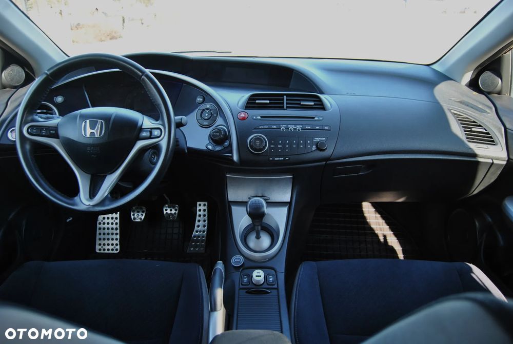 Honda Civic 1.4 Comfort - 9