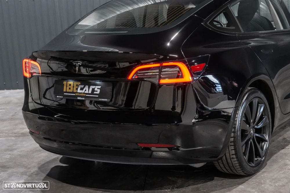 Tesla Model 3 Performance Dual Motor AWD - 48