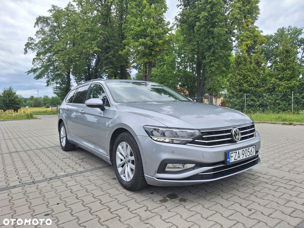 Volkswagen Passat 2.0 TDI EVO Business DSG - 2
