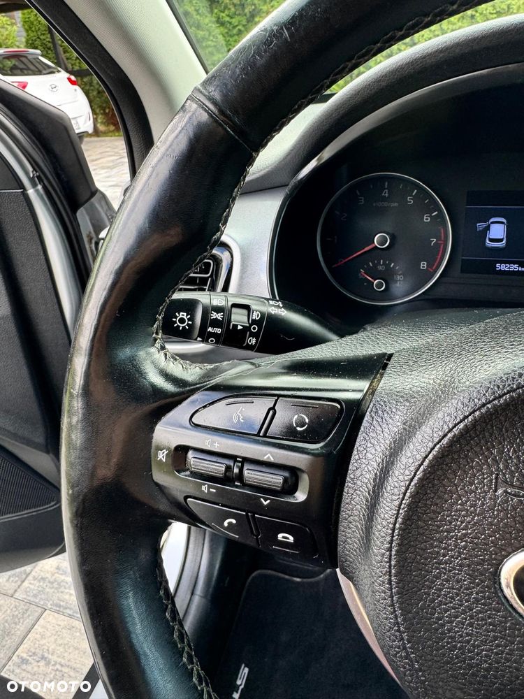 Kia Stonic 1.2 Dream-Team Edition - 35