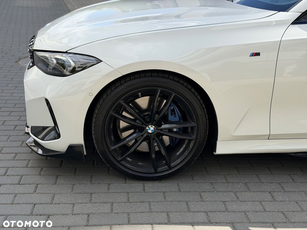 BMW Seria 3 330i M Sport - 8
