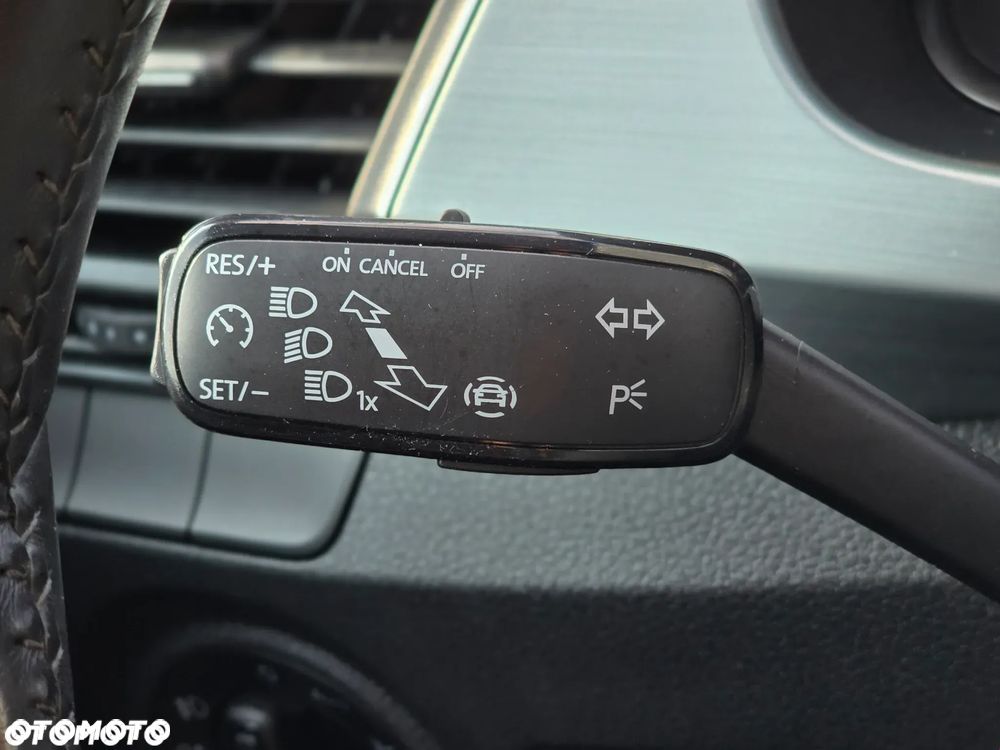 Skoda Fabia 1.0 TSI Ambition Plus - 27