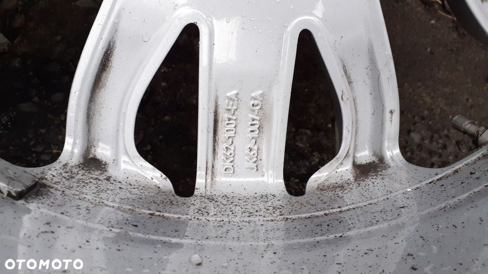 Felgi Land Rover DK62-1007-EA   21" - 6