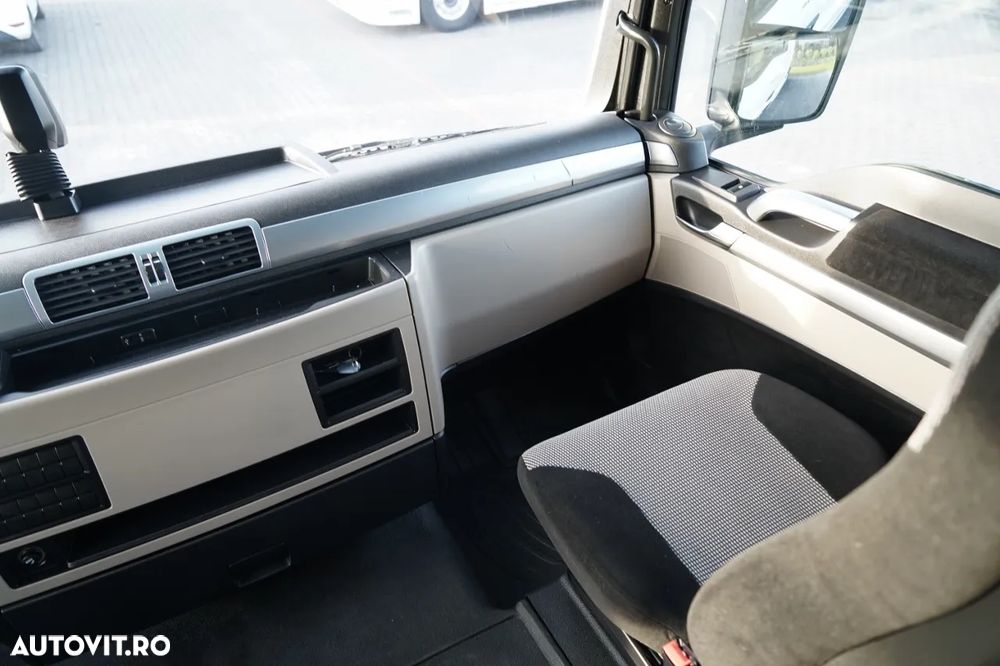 MAN TGX 18.470 / PLATĂ JOSĂ / MEGA / LOC AL CINCILEA REGLABIL / 2020 / NAVI - 32