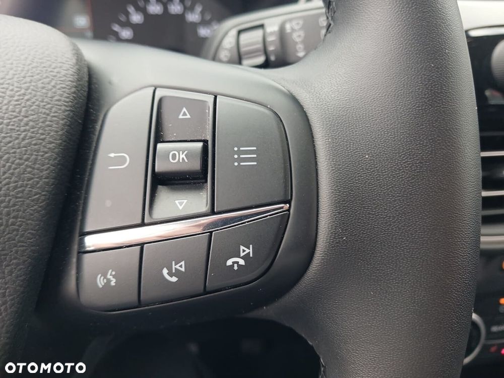 Ford Kuga - 14