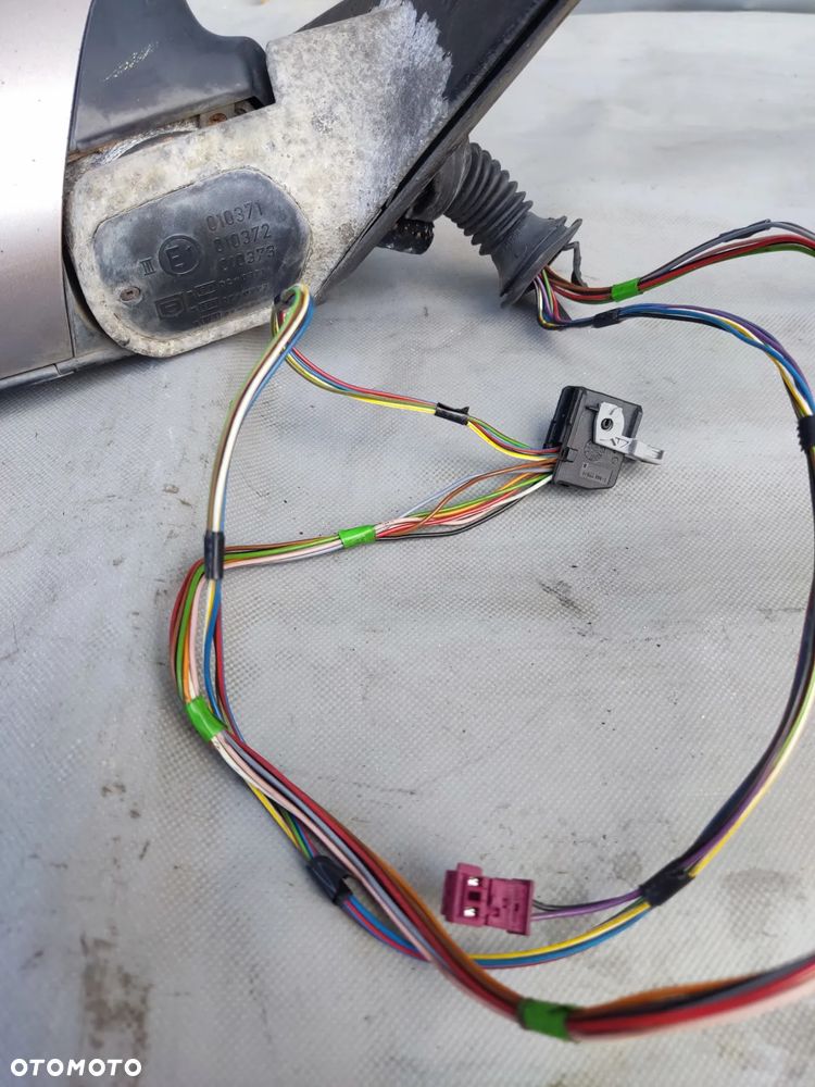 LUSTERKO ZEWNĘTRZNE PRAWE BMW E39 14 PIN EUROPA - 6