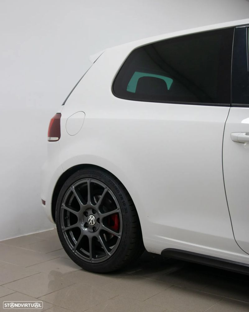 VW Golf 2.0 TSi GTI DSG - 16