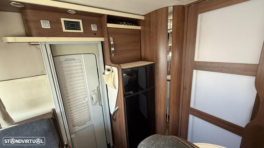 McLouis Nevis 876G 2.3 MJ 150cv c.central - 30