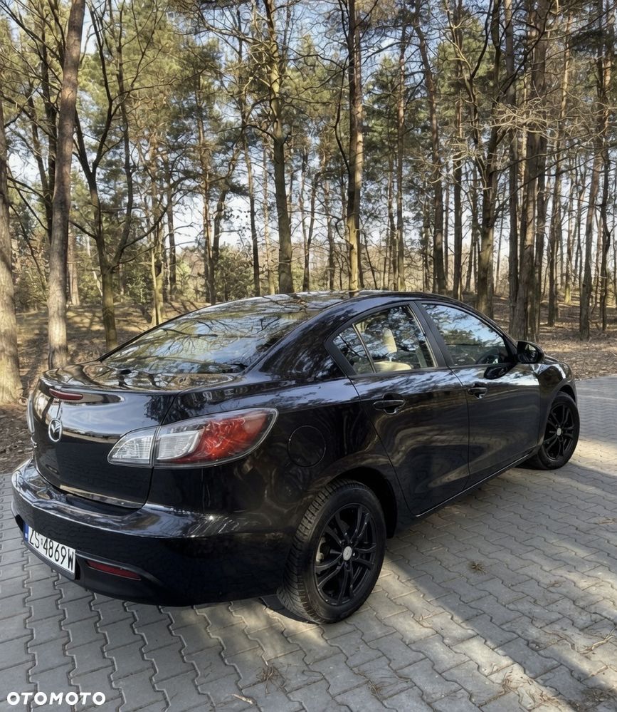 Mazda 3 - 5