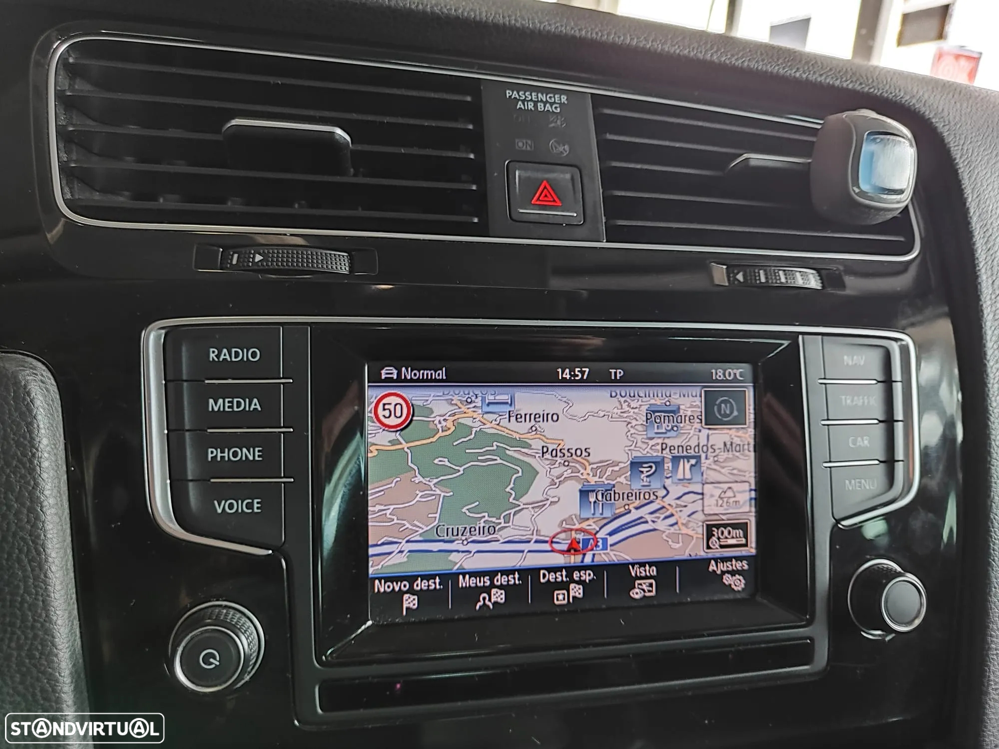 VW Golf 2.0 TDI GTD DSG - 35