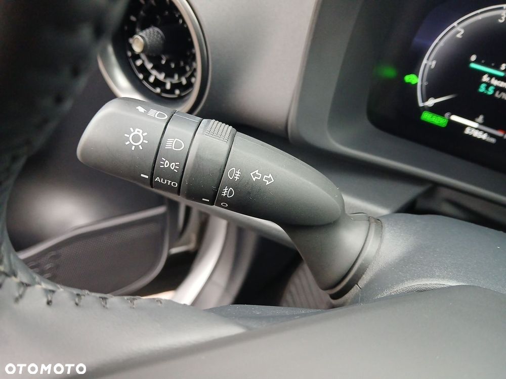 Toyota C-HR 1.8 Hybrid Comfort - 29