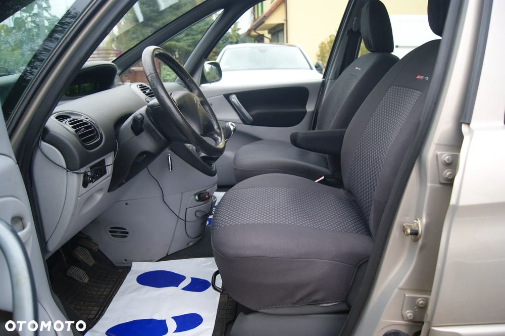 Citroën Xsara Picasso 1.6i Confort - 13