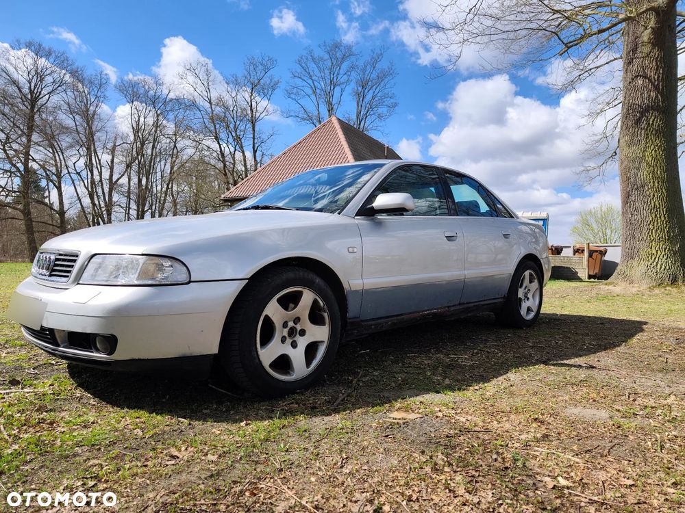 Audi A4 Limousine - 7