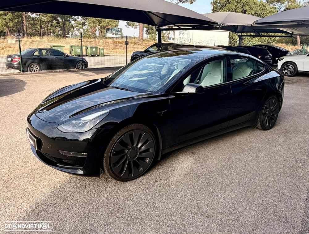 Tesla Model 3 Long Range AWD Dual Motor Performance - 4