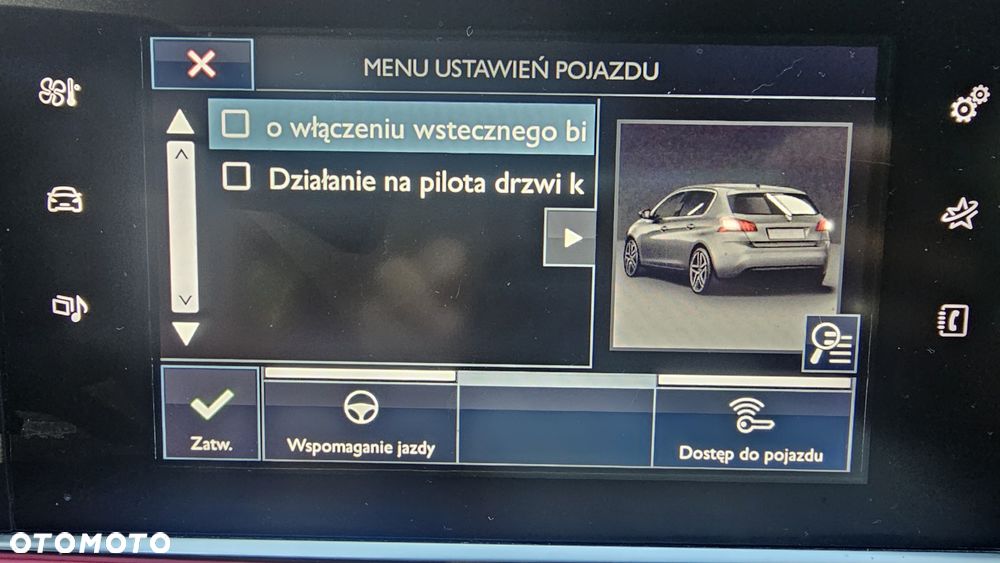 Peugeot 308 - 13
