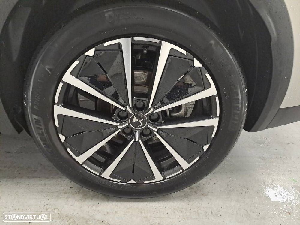 DS DS7 1.5 BlueHDi Pallas EAT8 - 11