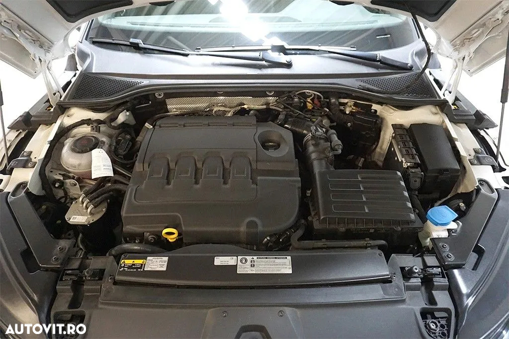Volkswagen ARTEON 2.0 TDI DSG 4Motion R-Line - 13