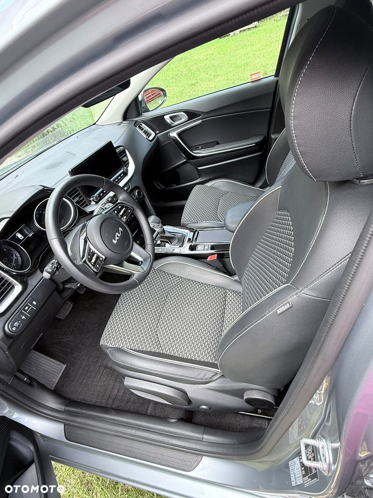 Kia Ceed 1.5 T-GDI Tribute DCT - 14